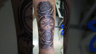 Período de cicatrização de Tatuagem em 22 Dias.