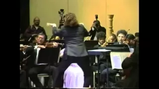 "Weird Al" Yankovic conducts the Jr. Philharmonic