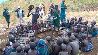 Surma Children sing and dance near Kibish