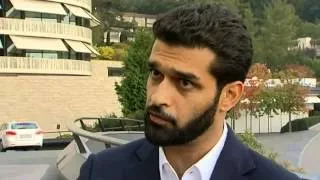 Qatar 2022 boss says workers will be protected - video