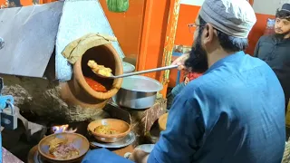 Peshawari Nashta - Naiki Siri Paye, Pakistan STREET FOOD Peshawar | Naiki Paye | Peshawari Siri Paye