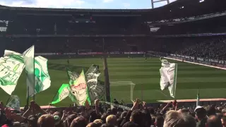 Werder Bremen - Eintracht Frankfurt (02.05.2015): Werder Fans jubeln nach Schlusspfiff