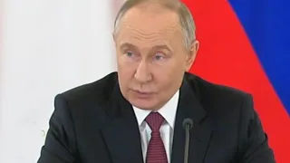 Путин встречает гостей Высшего Евразийского экономического совета