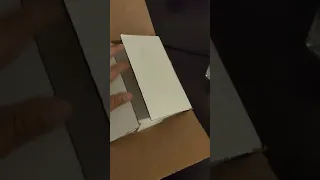 unboxing my blue iguana