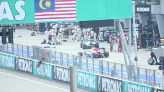 Lewis Hamilton Wrong Pit Stop Formula 1 Malaysian GP 2013