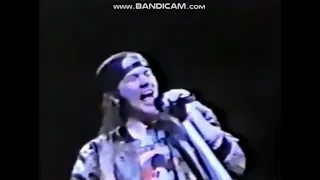 Sweet Child O' Mine 1988 | Guns N' Roses: Live at "Melbourne Sports & Entertainment Center" Dec. 14