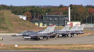 F-16 Fighting Falcon Takeoff USAF Misawa Airbase 三沢基地