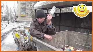 Вкусные подарки Бездомным | ВЫЕХАЛ из ДНР и стал БЕЗДОМНЫМ в Украине