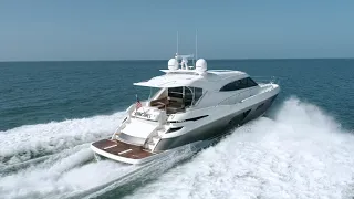 2015 Riviera 6000 Sport Yacht