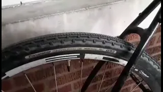 Gravel King SK 700 x 32 cm Folding Tire on my sexy diamondback my review