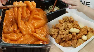 로제떡볶이에 닭강정을판다?! If you eat rose tteokbokki and sweet and sour chicken together..!? Mukbang