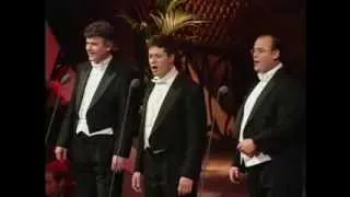 The Irish Tenors- Toora-Loora-Looral (LIVE)