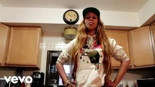 Chella H - Real Bitch 101 Ep. 4: Cookin Up with Chella H