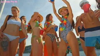 Italo Disco - Modern Talking style - DJ Linda Pro (🎹 Igor Korg_IgK ) Bikinis 4K (Beautiful Girl 20