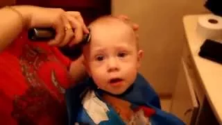 Первая стрижка малыша в годик | baby first haircut