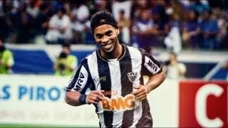 Ronaldinho Gaúcho - History of The Legend |1998-2013|HD
