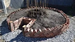 Keyhole Garden - How to build a Keyhole Garden / Raised Bed Vegetable Patch