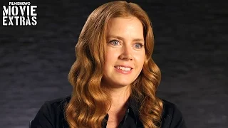 Arrival | On-set visit with Amy Adams 'Dr. Louise Banks'