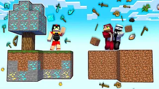 Minecraft SKYBLOCK pero CAEN COSAS del CIELO 😂 SKYBLOCK NOOB VS PRO