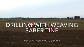 John Deere 6210r and weaving saber tine direct drilling