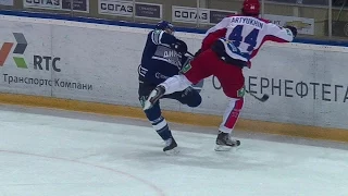 Артюхин травмирует Терещенко / Alexei Tereshchenko suffered knee injury after being hit by Artyukhin