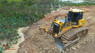 Great Heavy Dozer Equipment Expert Clearance Power Pushing Gravel  -Shantui Bulldozer