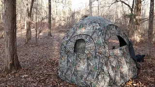 The Rhino R75 Ground Blind for Hunting Or Photography