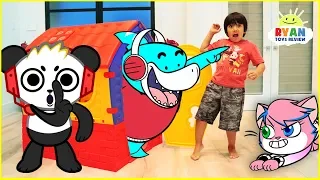 Ryan Pretend Play hide and Seek in Playhouse with Combo Panda Alpha Lexa and Big Gil!