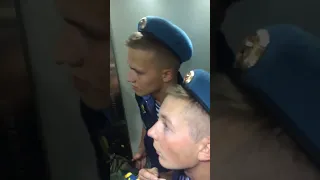 десантники застряли в лифте #вдв #десант #лифт #рязань #army #армия
