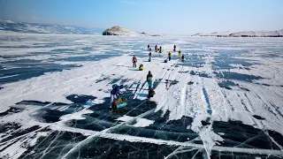 Le lac Baïkal, la « perle de la Sibérie », victime de son succès touristique