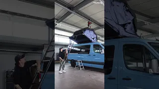 Montage 🔧 unseres Dachzeltes ⛺️ Big Willow 180 von VICKYWOOD auf unserem Sprinter Campervan