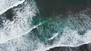 Ocean Symphony: Mesmerizing Splashing Sea Waves - Untrodden Serenity 🌊🎶