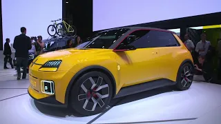 Renault mit Neuheitenfeuerwerk auf dem Pariser Mondial de l’Auto 2022