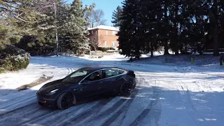 TESLA MODEL 3 DRIFT IN SNOW