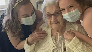 High school seniors reboot their prom at nursing home where they work