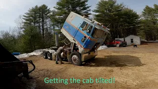 1973 V12 Powered Peterbilt 352 - Episode 2 Cab jack lines and tilting the cab.