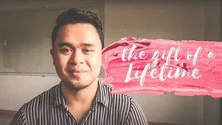 [COVER] The Gift of a Lifetime