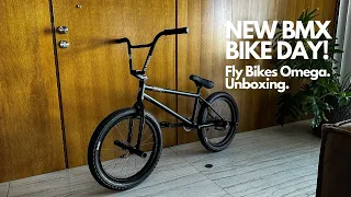 UNBOXING MY NEW BMX BIKE AND IT LOOKS 🔥 🔥 !!