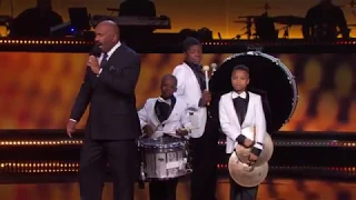 The Brooklyn United Evolution Drumline at SHOWTIME AT THE APOLLO