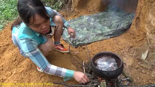 Primitive Life - Survival and cooking in the wilderness, free bushcraft, smart girl and camp