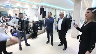 SAT VREMENA NARODNOG UZIVANJA UZ ROKIJA I ORKESTAR KRALJEVE