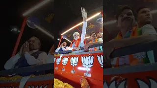 PM Modi's ELECTRIFYING roadshow in Mysuru!