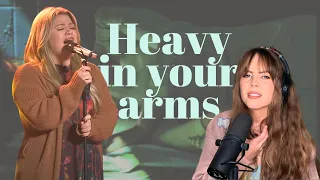 Kelly Clarkson covers Heavy in Your Arms by Florence + the Machine. Reaction & vocal analysis