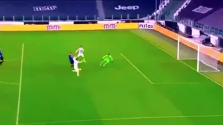 Morata miss is legendary