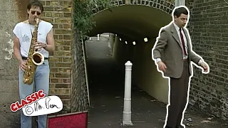 Bean the Street Performer | Mr Bean Funny Clips | Classic Mr Bean