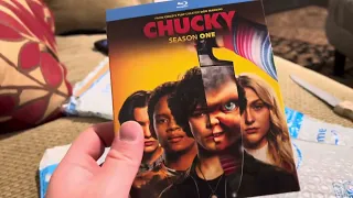 Unboxing Chucky Season 1 on Blu-ray