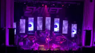 Skillet - Feel Invincible Montreal 2019