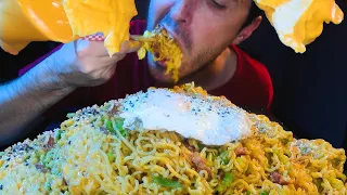 SUPER CHEESE SAUCE BACON AND EGG BREAKFAST RAMEN MESS !!  * Mukbang * | NOMNOMSAMMIEBOY