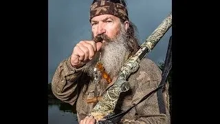 Duck Dynasty's Phil Robertson Teahches How To Blow Duck Calls! Tutorial