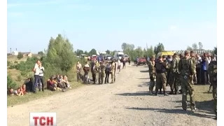 Любителі нелегального видобутку бурштину влаштували протест на Волині